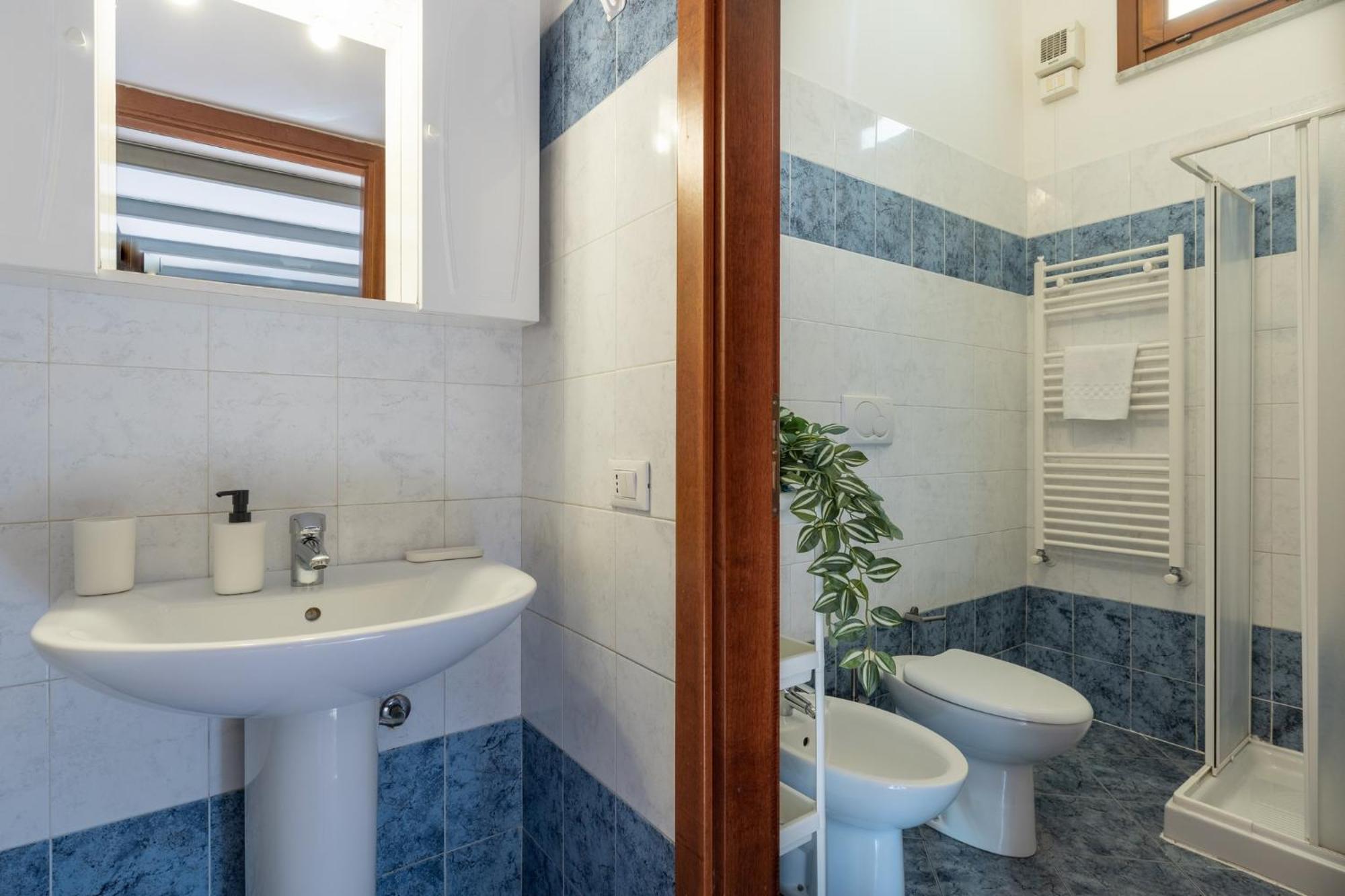 Four Shades Of Pisa Apartments Exterior foto